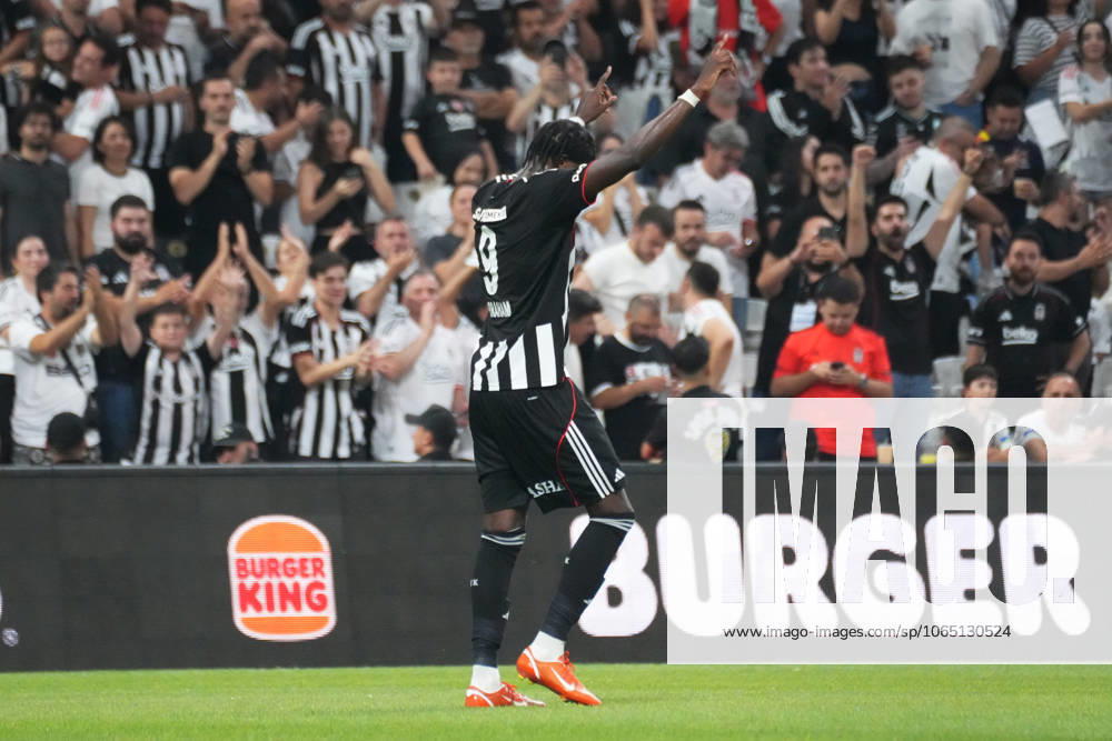 Tammy Abraham of Besiktas celebrates after scoring the second goal of his team during the UEFA Conference League 2025 26 Third Qualifying Round Second Leg match between Besiktas and St Patricks at Tupras Stadium on August 14, 2025 in Istanbul , Turkey. ( Photo by Seskimphoto ) Istanbul Turkey Istanbul Turkey