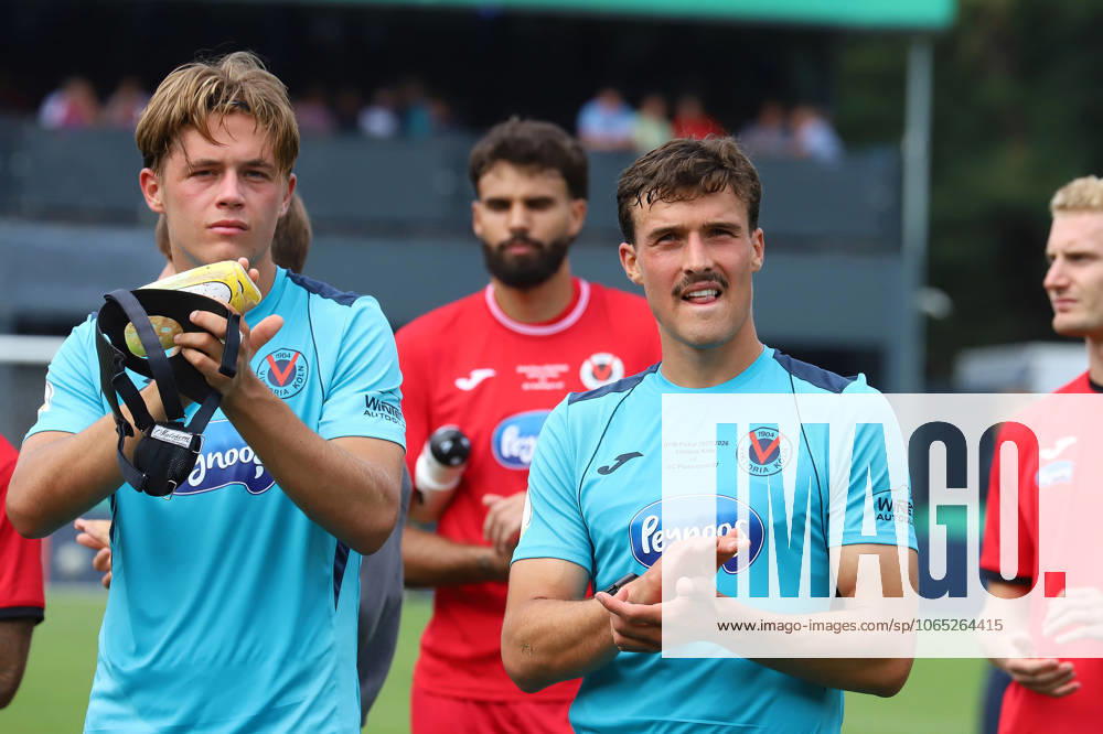 Fuï¬‚ball, DFB-Pokal 1. Runde, Viktoria KËÜln - SC Paderborn 07, Sportpark HËÜhenberg Saison 2025 2026: Die Mannschaft von Viktoria KËÜln bedankt sich bei den Fans nach dem Spiel NRW Deutschland DFB regulations prohibit any use of photographs as image sequences and or quasi-video. Nordrhein-Westfalen Deutschland