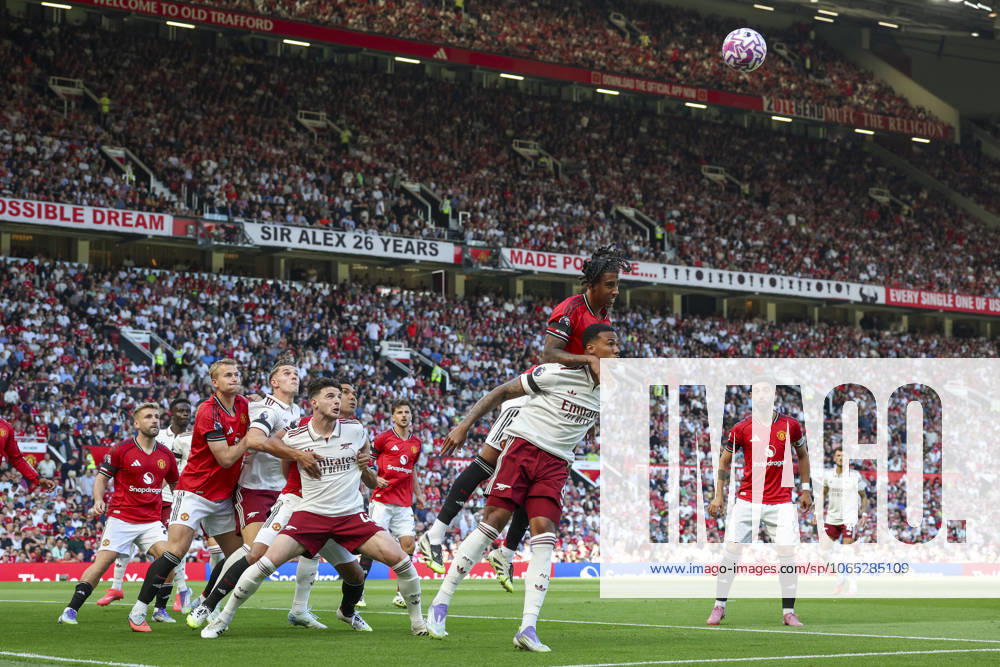 Manchester United, ManU FC v Arsenal FC, English Premier League Manchester United defender Leny Yoro (15) heads the ball clear from Arsenal defender Gabriel (6) during the Manchester United FC v Arsenal FC English Premier League match at Old Trafford, Manchester, England, United Kingdom on 17 August 2025 Credit: Phil Duncan Every Second Media Editorial use only. All images are copyright Every Second Media Limited. No images may be reproduced without prior permission. All rights reserved. Premier League and Football League images are subject to licensing agreements with Football DataCo Limited. see https: www.football-dataco.com