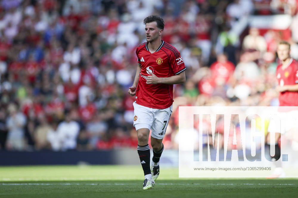 Manchester United, ManU FC v Arsenal FC, English Premier League Manchester United midfielder Mason Mount (7) during the Manchester United FC v Arsenal FC English Premier League match at Old Trafford, Manchester, England, United Kingdom on 17 August 2025 Credit: Phil Duncan Every Second Media Editorial use only. All images are copyright Every Second Media Limited. No images may be reproduced without prior permission. All rights reserved. Premier League and Football League images are subject to licensing agreements with Football DataCo Limited. see https: www.football-dataco.com