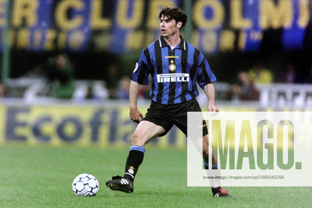 Fotboll, Serie A, Inter - Milan, 3-0: Ciriaco Sforza, Inter.