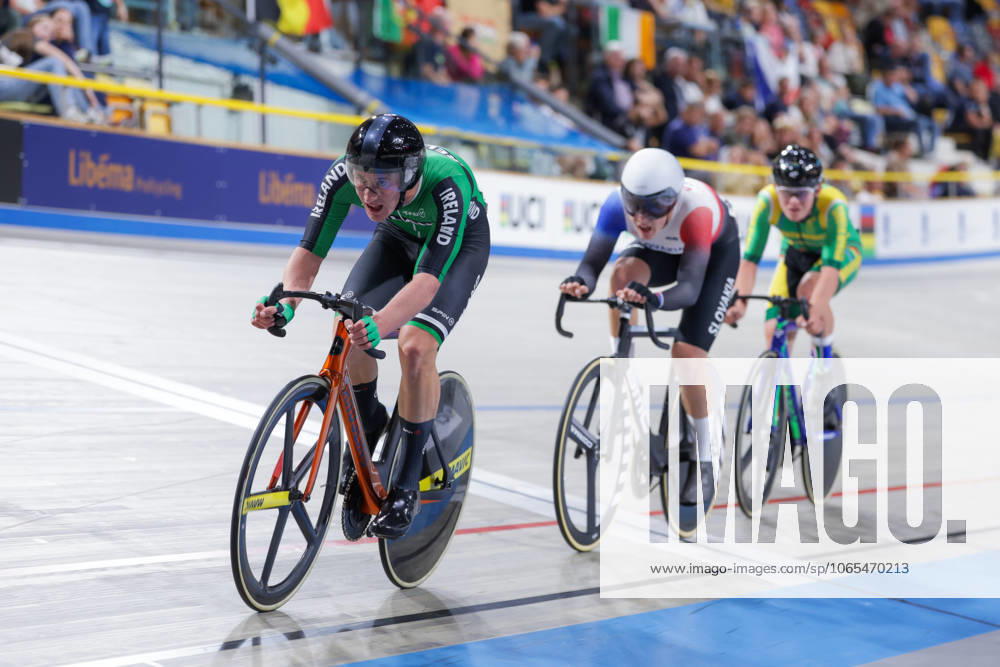 2025 UCI Junior Track World Championships Picture by Alex Whitehead SWpix.com - 23 08 2025 - Cycling - 2025 UCI Junior Track World Championships - Omnisport, Apeldoorn, Netherlands - Men Omnium Points Race - George Sevastopulo (Ireland)
