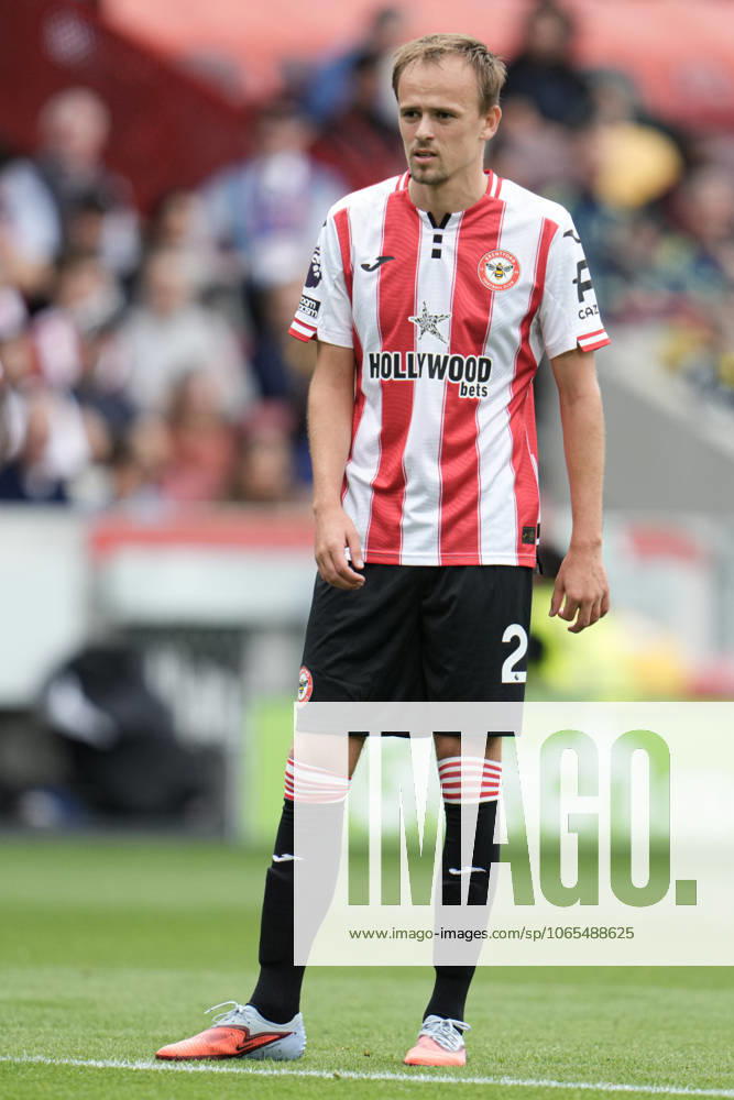 Premier League Brentford v Aston Villa Mikkel Damsgaard of Brentford during the Premier League match Brentford vs Aston Villa at The Gtech Community Stadium, London, United Kingdom, 23rd August 2025 (Photo by Harvey Murphy News Images)