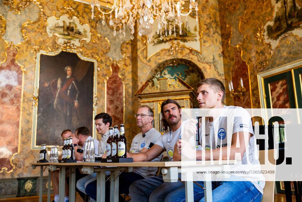 GER, Handball, Maenner, Saison 25 26, Daikin 1.Bundesliga,Pressekonferenz des ThSV Eisenach vor dem 1. Spieltag gegen den SC DHfK Leipzig Vincent Buechner (ThSV Eisenach,74) 99817 Eisenach Stadtschloss Eisenach Thueringen Deutschland