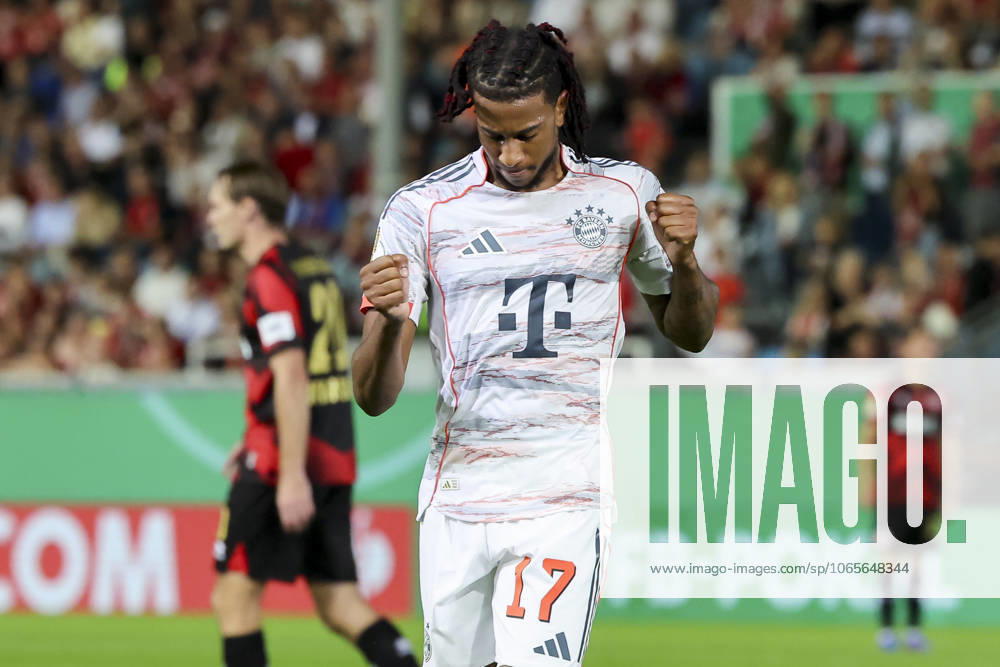 Michael Olise (FC Bayern Muenchen) bejubelt seinen Treffer zum 0:2, DFB-Pokal, SV Wehen Wiesbaden v FC Bayern Muenchen, Brita-Arena am 27. August 2025 in Wiesbaden, Deutschland. (Foto von Marco Steinbrenner DeFodi Images) Michael Olise (FC Bayern Muenchen) celebrates after scoring his teams second goal, DFB-Pokal, SV Wehen Wiesbaden v FC Bayern Muenchen, Brita-Arena, August 27, 2025 in Wiesbaden, Germany. (Photo by Marco Steinbrenner DeFodi Images) DFB DFL REGULATIONS PROHIBIT ANY USE OF PHOTOGRAPHS AS IMAGE SEQUENCES AND OR QUASI-VIDEO.