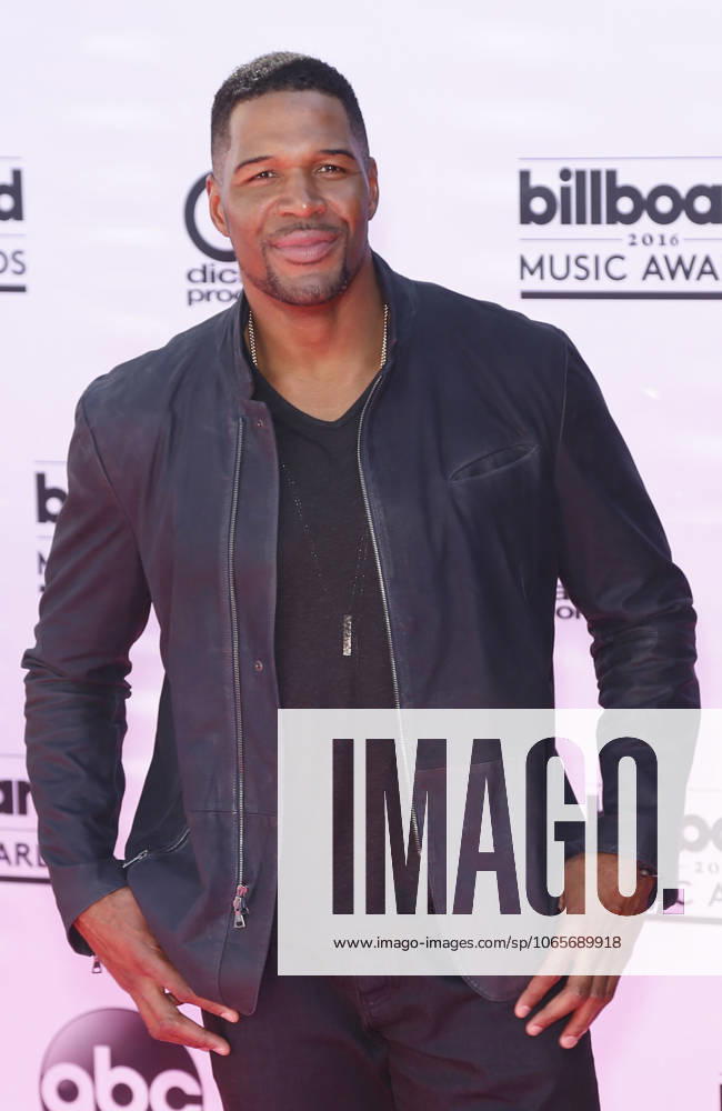 Las Vegas, NV, United States - 22 May 2016 - Las Vegas, NV - Michael Strahan. 2016 Billboard Music Awards from the T-Mobile Arena - Arrivals. Credit: mjt AdMedia