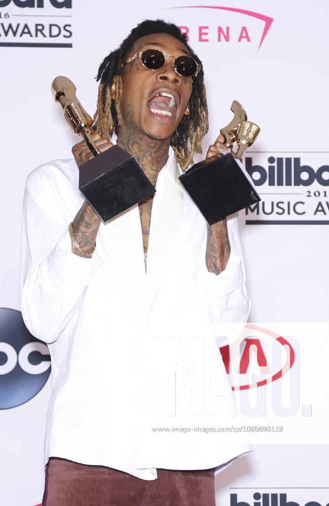 Las Vegas, NV, United States - 22 May 2016 - Las Vegas, NV - Wiz Khalifa. 2016 Billboard Music Awards from the T-Mobile Arena - Photo Room. Credit: mjt AdMedia