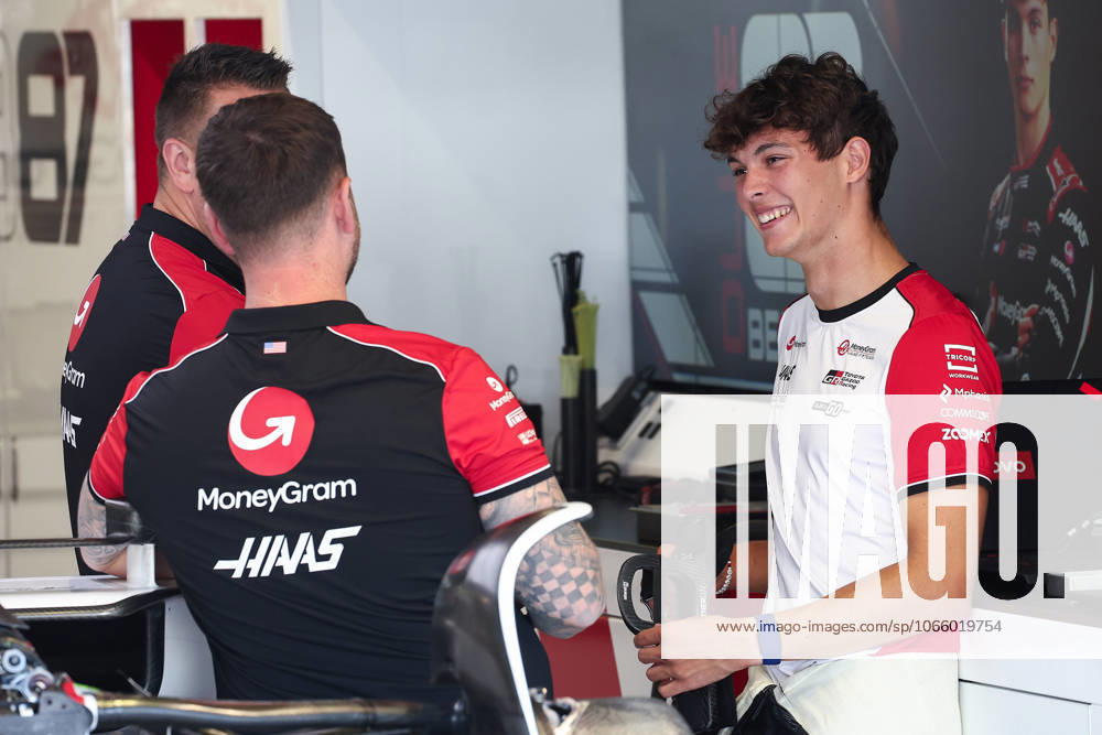 F1 - ITALIAN GRAND PRIX 2025 BEARMAN Ollie Oliver (gbr), Haas F1 Team VF-25, portrait during the 2025 Formula 1 Pirelli Grand Premio dItalia, 2025 Italian Grand Prix, 16th round of the 2025 FIA Formula One World Championship, WM, Weltmeisterschaft from September 5 to 7, 2025 on the Autodromo Nazionale Monza, in Monza, Italy - MonzaItaly