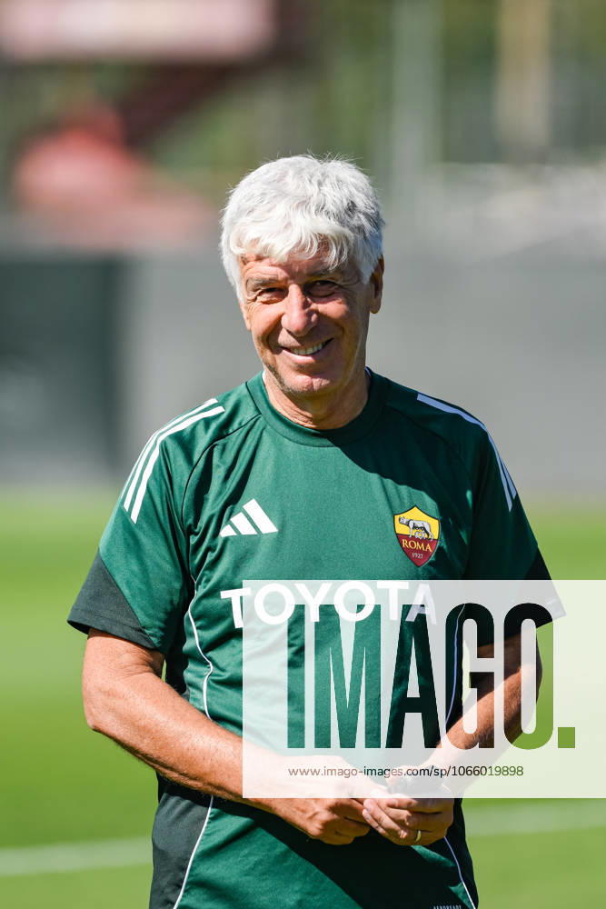 Gian Piero Gasperini, head coach of AS Roma, during the friendly football match between AS Roma and Roma City FC at Centro sportivo Fulvio Bernardini in Rome (Italy), September 4, 2025. andreaxstaccioli