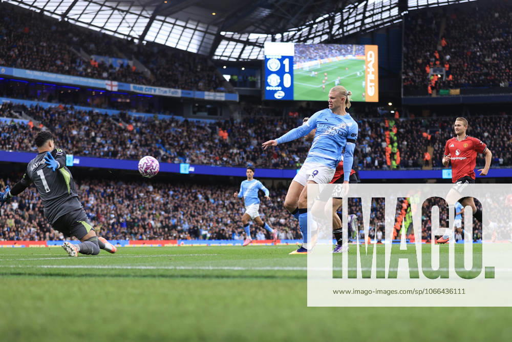 Manchester City v Manchester United, ManU 14th September 2025 - Premier League - Manchester City v Manchester United - Erling Haaland of Manchester City scoring the second goal for his team - Photo: Simon Stacpoole Offside. Manchester UK