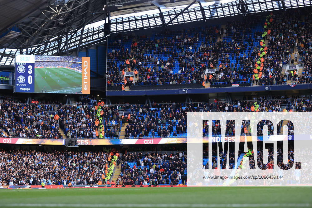 Manchester City v Manchester United, ManU 14th September 2025 - Premier League - Manchester City v Manchester United - the section of the Etihad Stadium empties out in the final minutes of the match - Photo: Simon Stacpoole Offside. Manchester UK