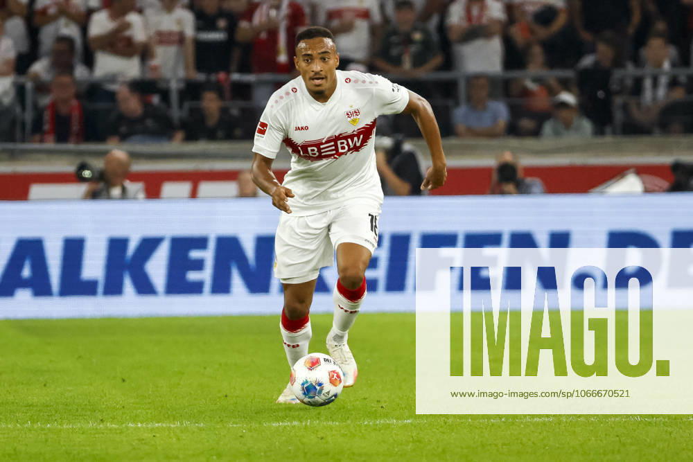 Jamie Leweling (VfB Stuttgart, 18) am Ball , Deutschland, Fussball, 1. Bundesliga, 4.Spieltag, 2025 2026, VfB Stuttgart vs. FC St. Pauli, 19.09.2025, MHP Arena, Stuttgart, Deutschland Stuttgart MHP Arena Baden-Württemberg Deutschland