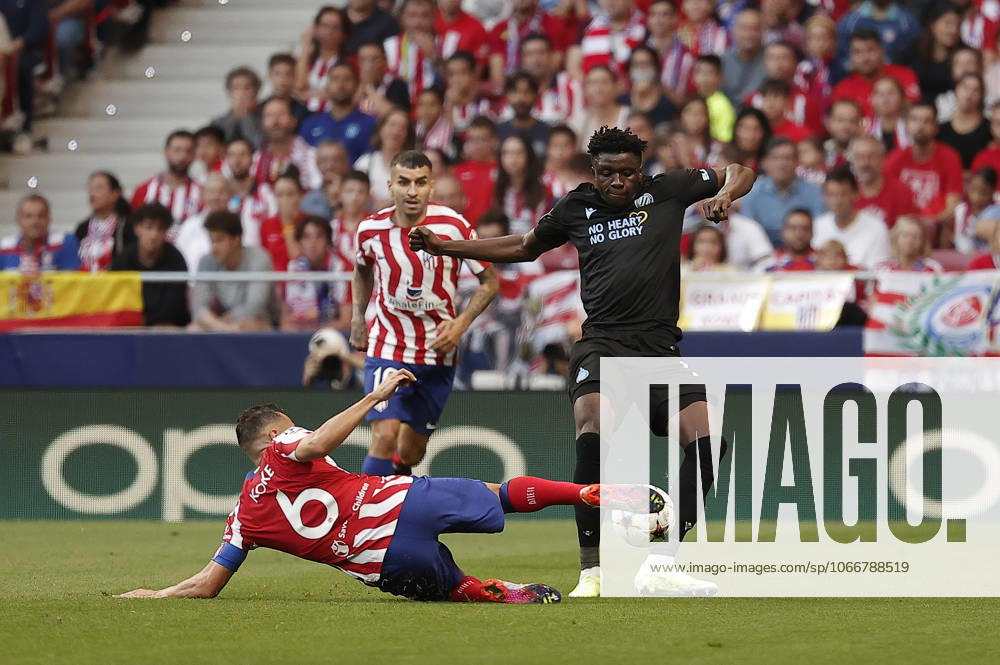 Atletico Madrid v Club Brugge - UEFA Champions League MADRID, SPAIN - OCTOBER 12: Atletico Madrid s player Koke (6) in action against Loubadhe Abakar Sylla (R) of Club Brugge during the UEFA Champions League Group B football match between Atletico Madrid and Club Brugge at Civitas Metropolitano Stadium in Madrid, Spain on October 12, 2022. Madrid Spain. Editorial use only. Please get in touch for any other usage.