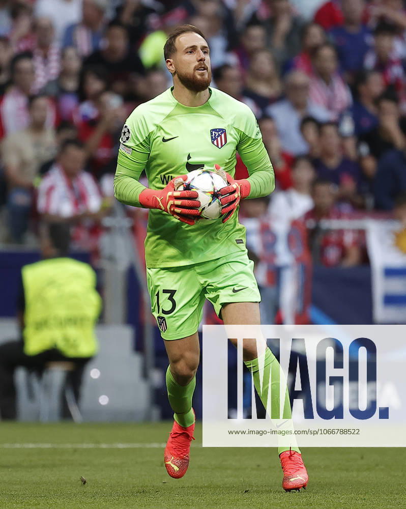 Atletico Madrid v Club Brugge - UEFA Champions League MADRID, SPAIN - OCTOBER 12: Atletico Madrid s player Jan Oblak in action during the UEFA Champions League Group B football match between Atletico Madrid and Club Brugge at Civitas Metropolitano Stadium in Madrid, Spain on October 12, 2022. Madrid Spain. Editorial use only. Please get in touch for any other usage.