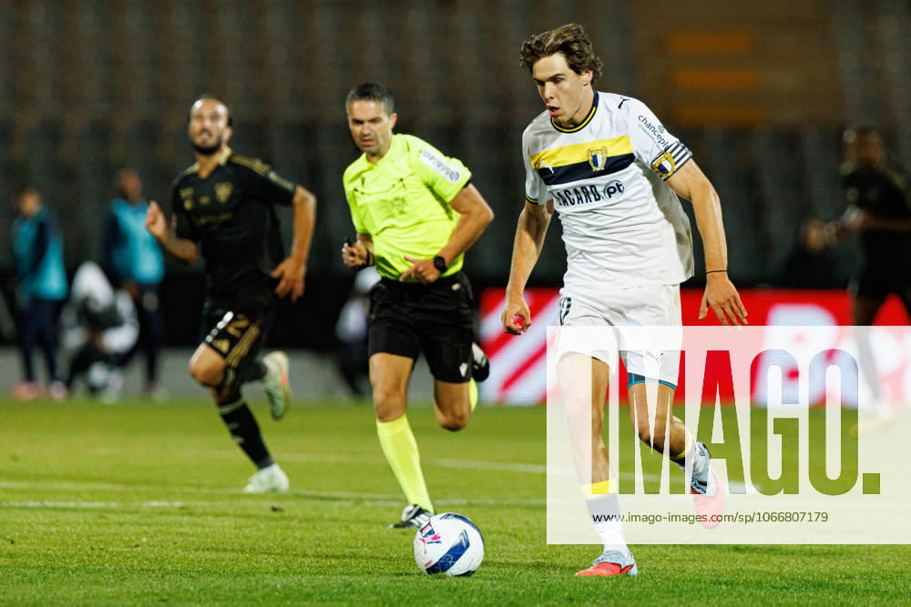 Gustavo Sa seen during Liga Portugal game between teams of Casa Pia and FC Famalicao at Estadio Municipal Rio Maior (Maciej Rogowski Ball Raw Images) Rio Maior Estadio Municipal Rio Maior Portugal