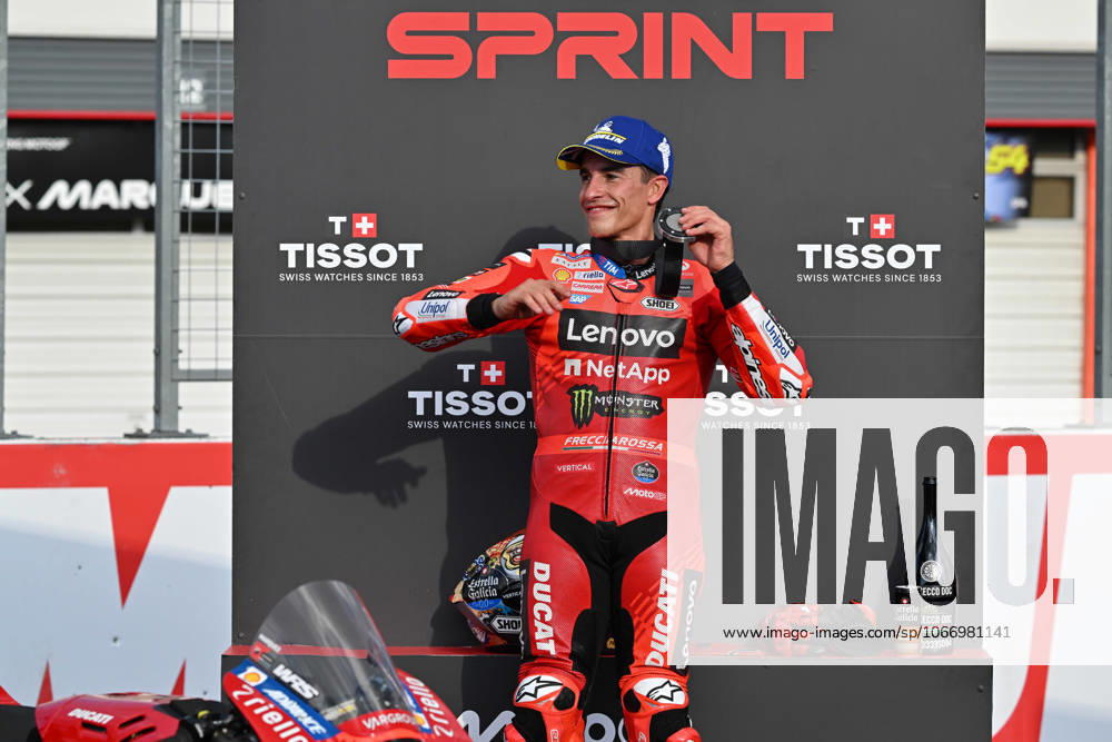 MOTO - MOTO GP - GRAND PRIX OF JAPAN 2025 MARQUEZ Marc (spa), Ducati Lenovo Team, Ducati Desmosedici GP25, portrait celebrates his second place of the sprint race during the 2025 MotoGP Motul Grand Prix of Japan on the Twin Ring Motegi Circuit from September 26 to 28, At Motegi, Japan - MotegiJapan