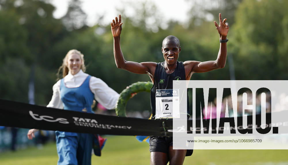 Vinnare Lidingöloppet Män 30 km William Nyarondia Morwabe Kenya den 27 september 2025 pa Lidingö.