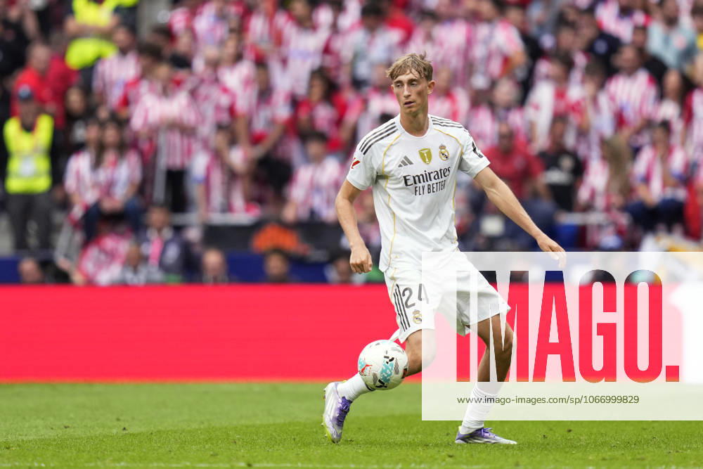 ESP: Atletico de Madrid - Real Madrid CF La Liga EA Sports. Date 7 Dean Huijsen of Real Madrid CF during the La Liga EA Sports match between Atletico de Madrid and Real Madrid CF played at Riyadh Metropolitano Stadium on September 27, 2025 in Madrid. kpng