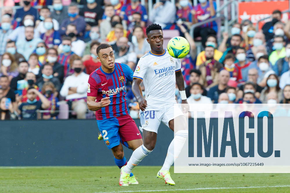 FC Barcelona, Barca v Real Madrid CF - La Liga Santander BARCELONA, SPAIN - OCTOBER 24: Vinicius Junior of Real Madrid during the La Liga match between FC Barcelona and Real Madrid at Camp Nou in Barcelona on October 24, 2021 Catalonia Spain. Editorial use only. Please get in touch for any other usage.