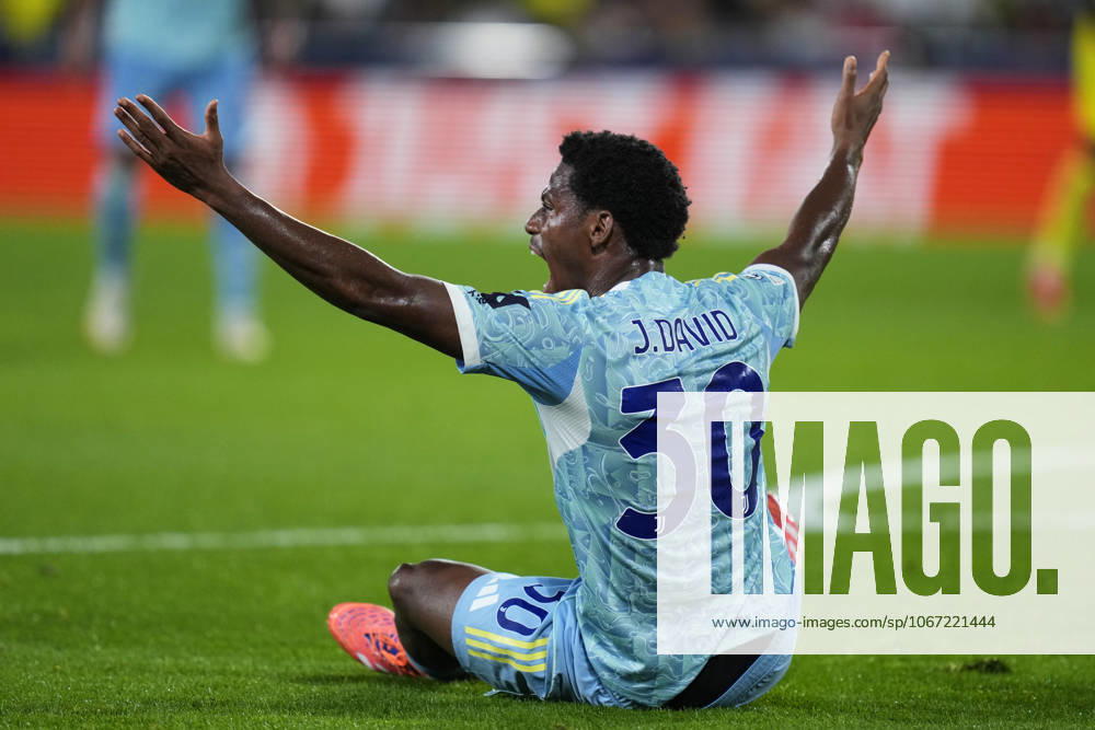 ESP: FC Barcelona, Barca v Paris Saint Germain. UEFA Champions League. Matchday 2. Jonathan David of Juventus FC during the UEFA Champions League match, between Villarreal CF and Juventus FC, Matchday 2, La Ceramica Stadium on October 1, 2025 in Villarreal, Spain. kpng