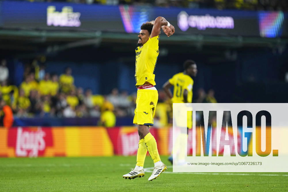 ESP: FC Barcelona, Barca v Paris Saint Germain. UEFA Champions League. Matchday 2. Renato Veiga of Villarreal CF during the UEFA Champions League match, between Villarreal CF and Juventus FC, Matchday 2, La Ceramica Stadium on October 1, 2025 in Villarreal, Spain. kpng
