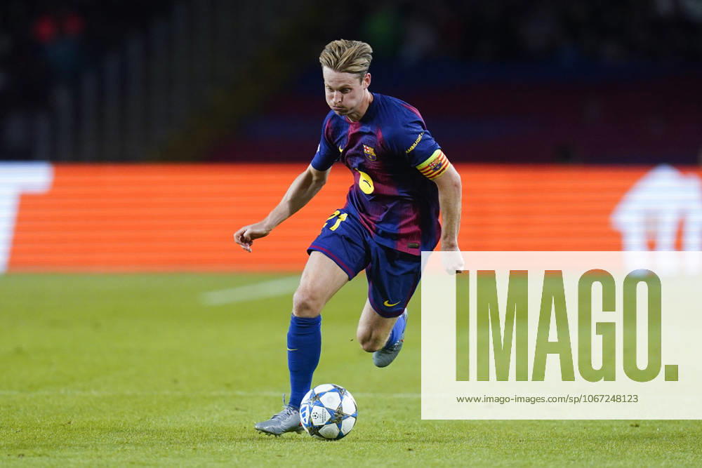 ESP: FC Barcelona, Barca v Paris Saint Germain. UEFA Champions League. Matchday 2. Frenkie de Jong of FC Barcelona during the UEFA Champions League match, between FC Barcelona and Paris Saint Germain PSG, Lluis Companys Stadium on October 1, 2025 in Barcelona, Spain. kpng