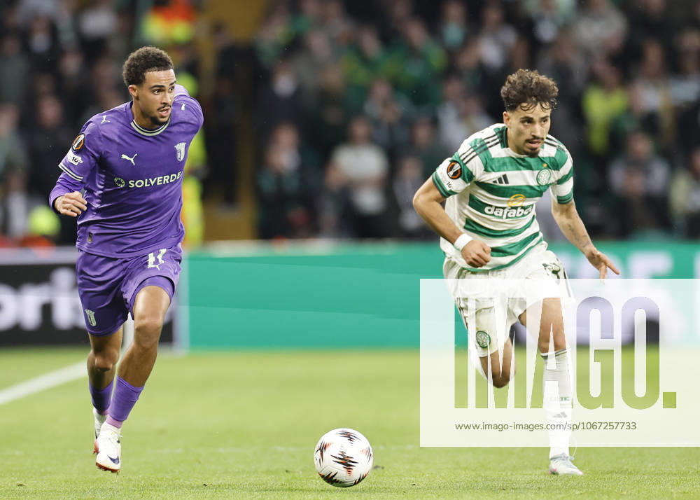 Celtic v S.C. Braga UEFA Europa League Yanis Da Rocha of S.C. Braga (left) and Sebastian Tounekti of Celtic in action during the UEFA Europa League match at Celtic Park, Glasgow UK Newspapers OUT