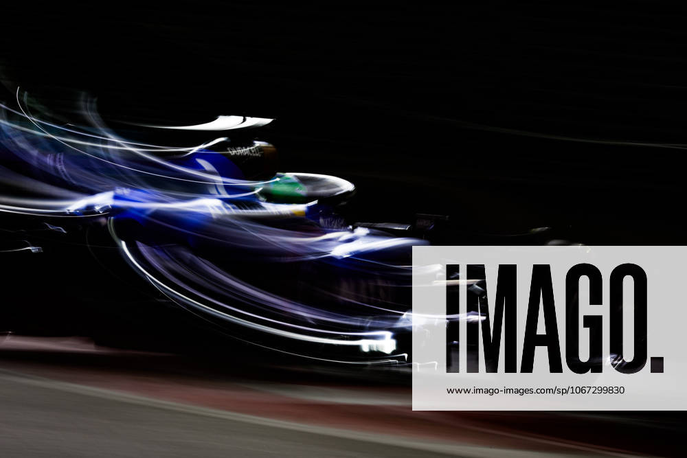 F1 - SINGAPORE GRAND PRIX 2025 23 ALBON Alexander (tha), Williams Racing FW47, action during the 2025 Formula 1 Singapore Grand Prix, 18th round of the 2025 FIA Formula One World Championship, WM, Weltmeisterschaft from October 3 to 5, 2025 on the Marina Bay Street Circuit, in Singapore - SingaporeSingapore