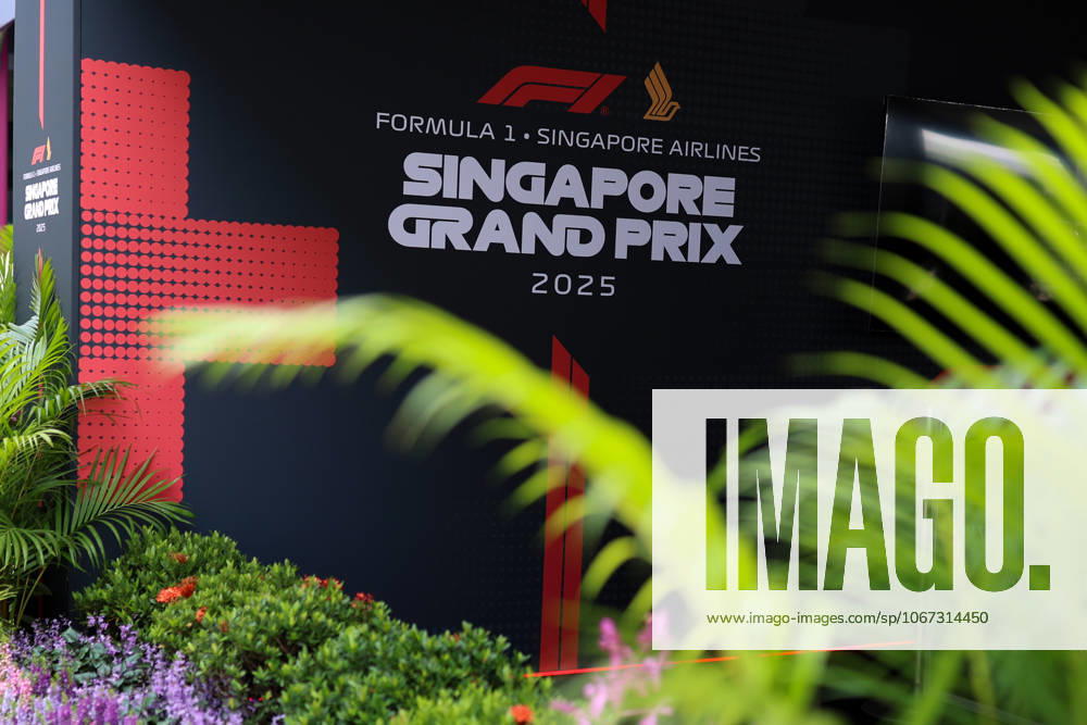 FORMULE 1 : Grand prix de Singapour - 03 10 2025 Atmosphere during the 2025 Formula One Singapore Grand Prix, 18th round of the 2025 Formula 1 World Championship, WM, Weltmeisterschaft taking place from October 03 to 05, 2025 on the Marina Bay Street circuit in Singapore (SGP) SINGAPORESingapore