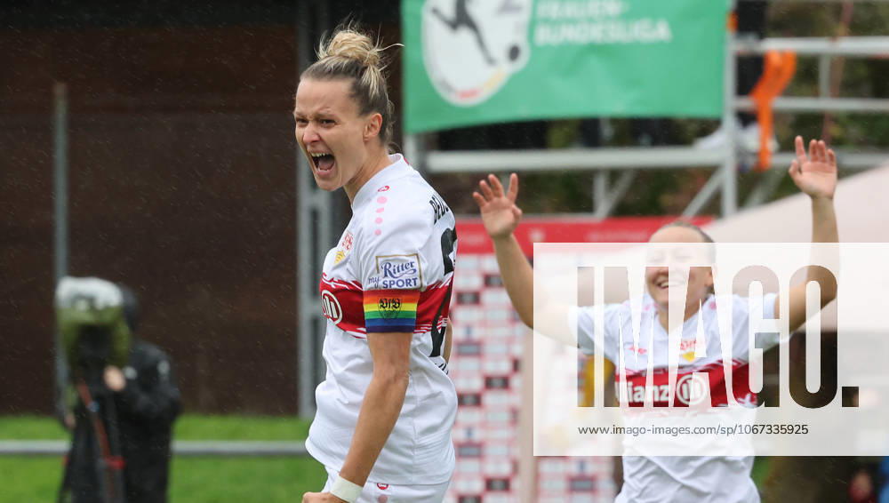 Stuttgart , Fußball 2. Bundesliga , VfB Stuttgart Frauen vs. FC Ingolstadt 04 , Jubel VfB , Jana Beuschlein
