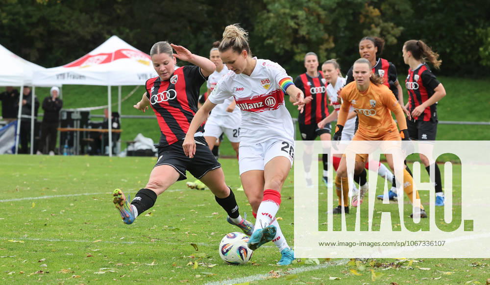 Stuttgart , Fußball 2. Bundesliga , VfB Stuttgart Frauen vs. FC Ingolstadt 04 , von links: Theresa Keitel ( Ingol ) Jana Bauschlein ( VfB )
