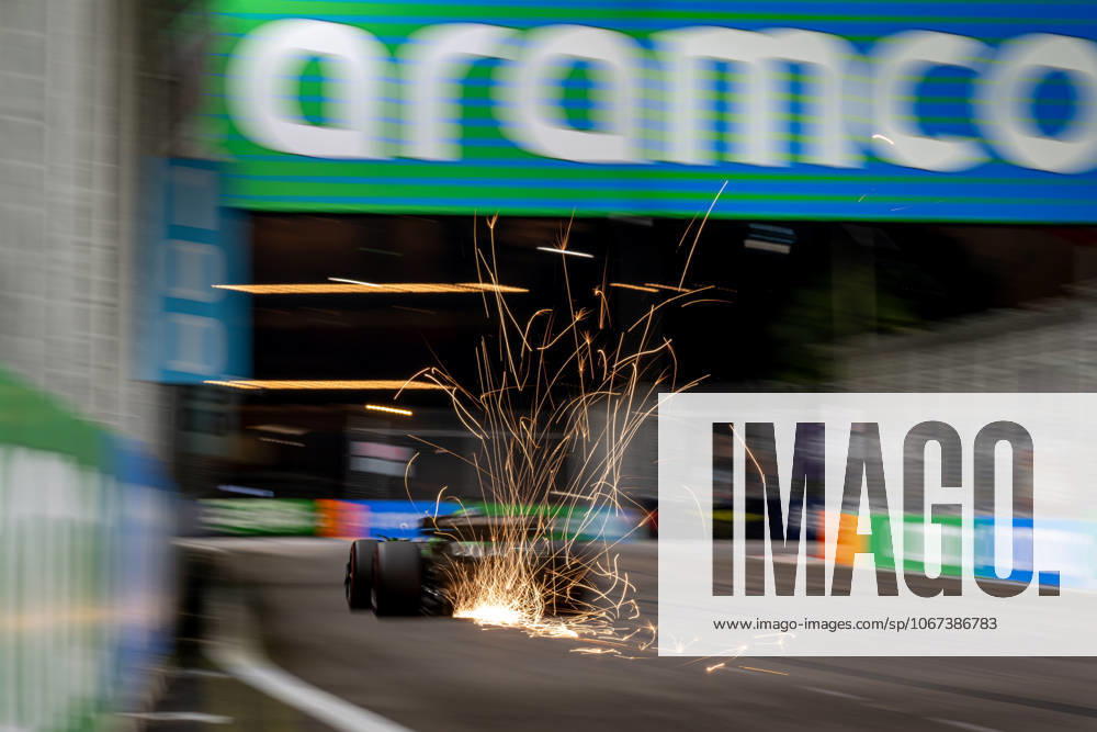 MARINA BAY, SINGAPORE: Nico Hulkenberg, racing for the Stake F1 Team team during the 2025 Formula 1 Singapore Grand Prix at the Marina Bay Street Circuit in Marina Bay, Singapore