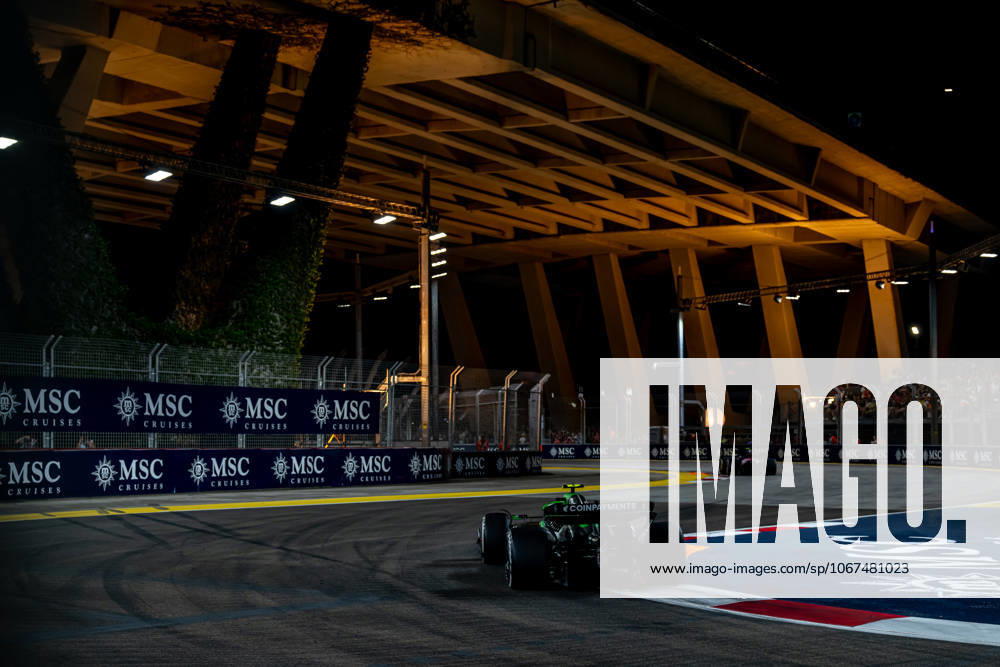 MARINA BAY, SINGAPORE: Gabriel Bortoleto, racing for the Stake F1 Team team during the 2025 Formula 1 Singapore Grand Prix at the Marina Bay Street Circuit in Marina Bay, Singapore