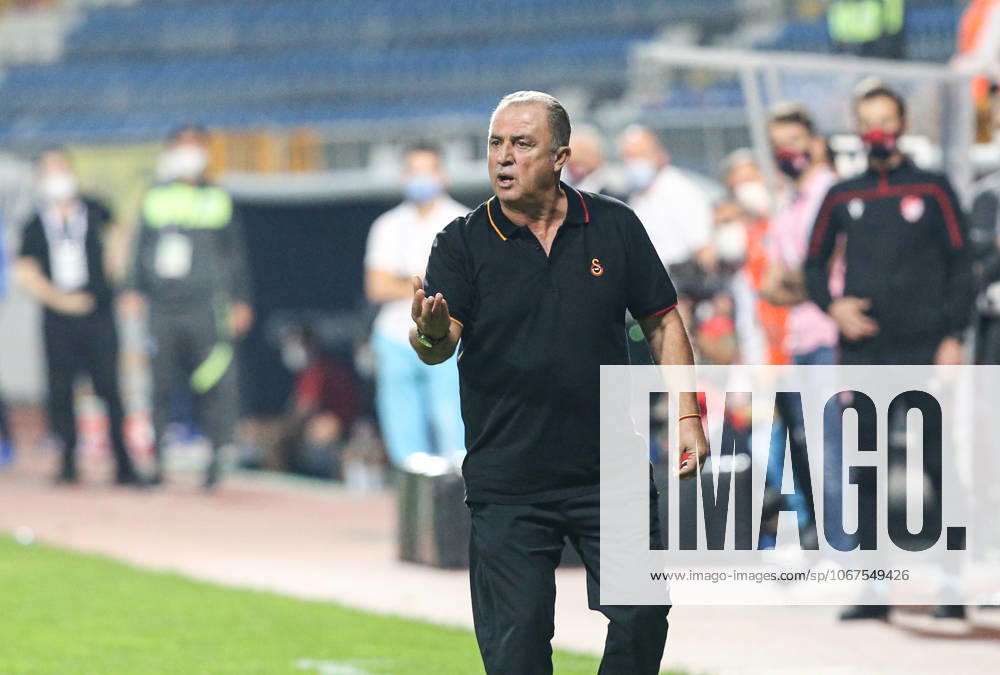 Kasimpasa v Galatasaray - Turkish Super Lig ISTANBUL, TURKEY - OCTOBER 4: Head Coach Fatih Terim of Galatasaray gestures during the Turkish Super Lig match between Kasimpasa and Galatasaray, at Recep Tayyip Erdogan Stadium on October 4, 2020 in Istanbul, Turkey. Istanbul Turkey. Editorial use only. Please get in touch for any other usage.