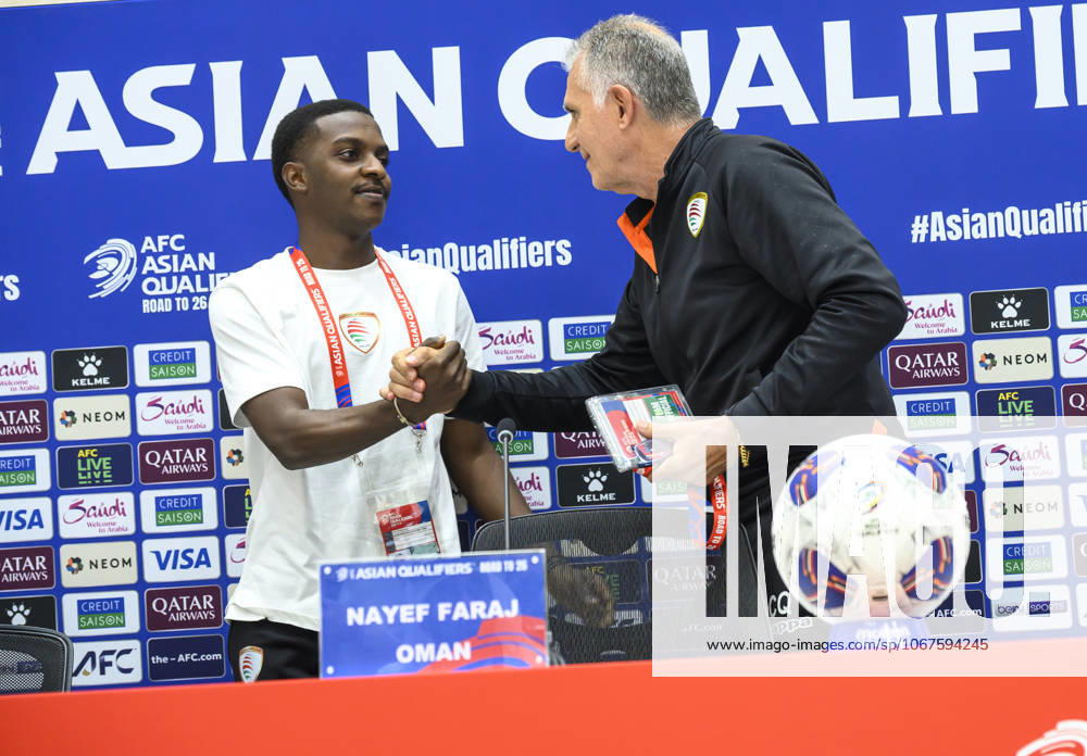 Press conference, PK, Pressekonferenz TEAM OMAN-2026 FIFA World Cup, WM, Weltmeisterschaft, Fussball ASIAN QUALIFIER PLAYOFFS Head coach of Oman Carlos Queiroz (R) and player Nayef Faraj (L) attend a press conference ahead of the FIFA World Cup 2026 AFC Asian qualifiers playoffs group A match between United Arab Emirates and Oman at Jassim Bin Hamad Stadium in Doha, Qatar, on October 10, 2025. DOHA Qatar