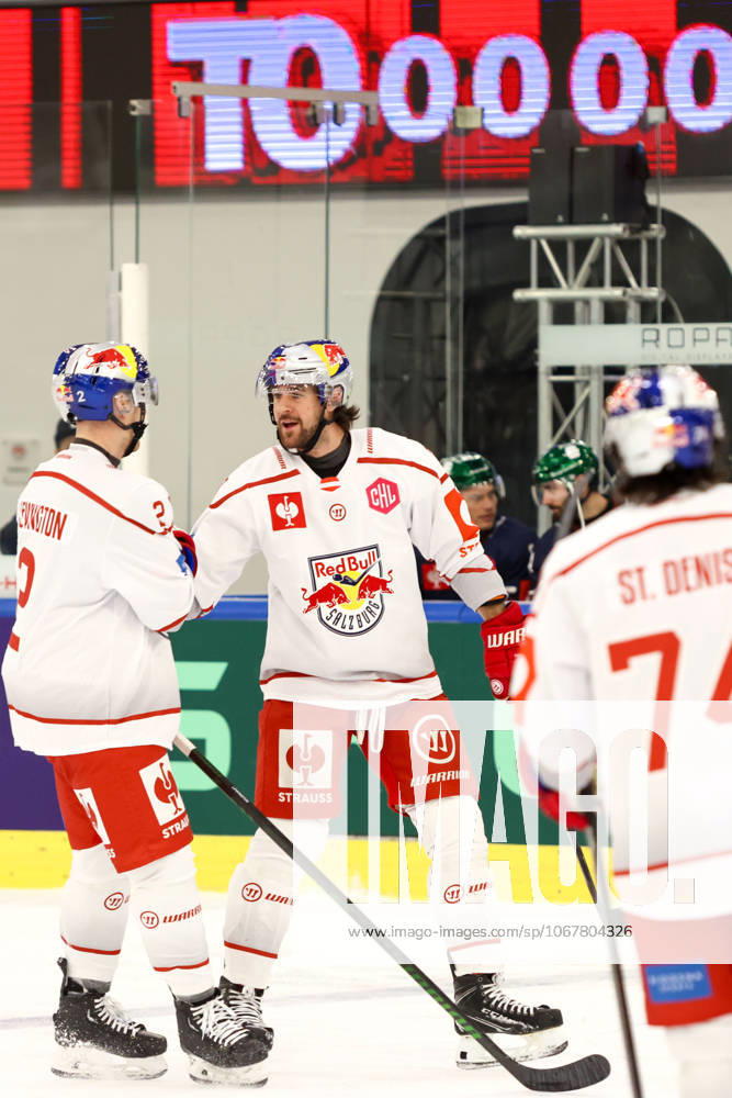 Ice hockey, Eishockey - CHL, EC RBS vs Berlin SALZBURG,AUSTRIA,15.OCT.25 - ICE HOCKEY - CHL, Champions Hockey League, group stage, EC Red Bull Salzburg vs Eisbaeren Berlin. Image shows the rejoicing of Connor Corcoran (EC RBS). GEPAxpictures xMathiasxMandl