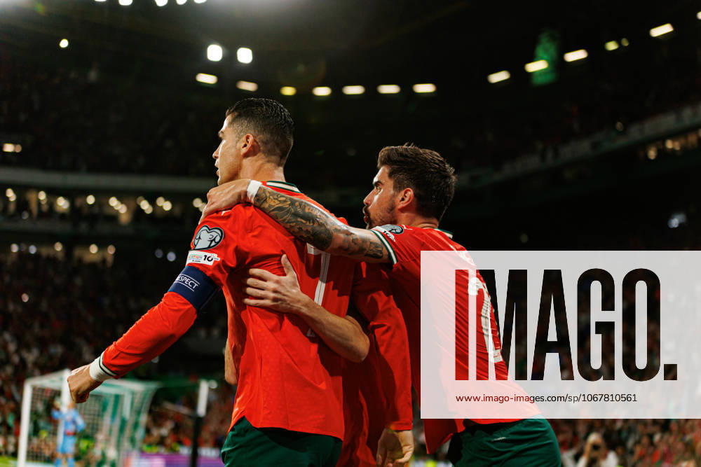 Cristiano Ronaldo and Ruben Neves seen celebrating after scoring goal during World Cup 2026 European qualification game between national teams of Portugal and Hungary (Luis Loureiro Ball Raw Images) Lisbon Estadio Jose Alvalade Portugal