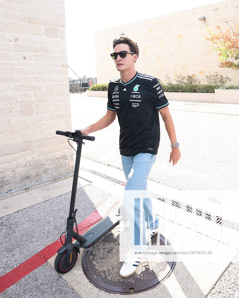 F1 - UNITED STATES GRAND PRIX 2025 RUSSELL George (gbr), Mercedes AMG F1 Team W16, portrait during the 2025 Formula 1 United States Grand Prix, 19th round of the 2025 FIA Formula One World Championship, WM, Weltmeisterschaft from October 17 to 19, 2025 on the Circuit of the Americas, in Austin, Texas, United States of America - AustinUnited States