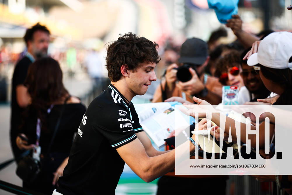 F1 - UNITED STATES GRAND PRIX 2025 RUSSELL George (gbr), Mercedes AMG F1 Team W16, portrait during the 2025 Formula 1 United States Grand Prix, 19th round of the 2025 FIA Formula One World Championship, WM, Weltmeisterschaft from October 17 to 19, 2025 on the Circuit of the Americas, in Austin, Texas, United States of America - AustinUnited States