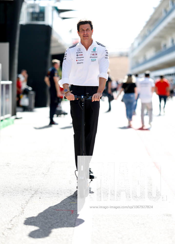 F1 - UNITED STATES GRAND PRIX 2025 WOLFF Toto (aut), Team Principal & CEO of Mercedes AMG F1 Team, portrait during the 2025 Formula 1 United States Grand Prix, 19th round of the 2025 FIA Formula One World Championship, WM, Weltmeisterschaft from October 17 to 19, 2025 on the Circuit of the Americas, in Austin, Texas, United States of America - AustinUnited States