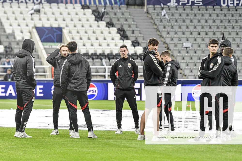 Newcastle United v Benfica UEFA Champions League Players of Benfica arrive during the UEFA Champions League match at St. James s Park, Newcastle UK Newspapers OUT