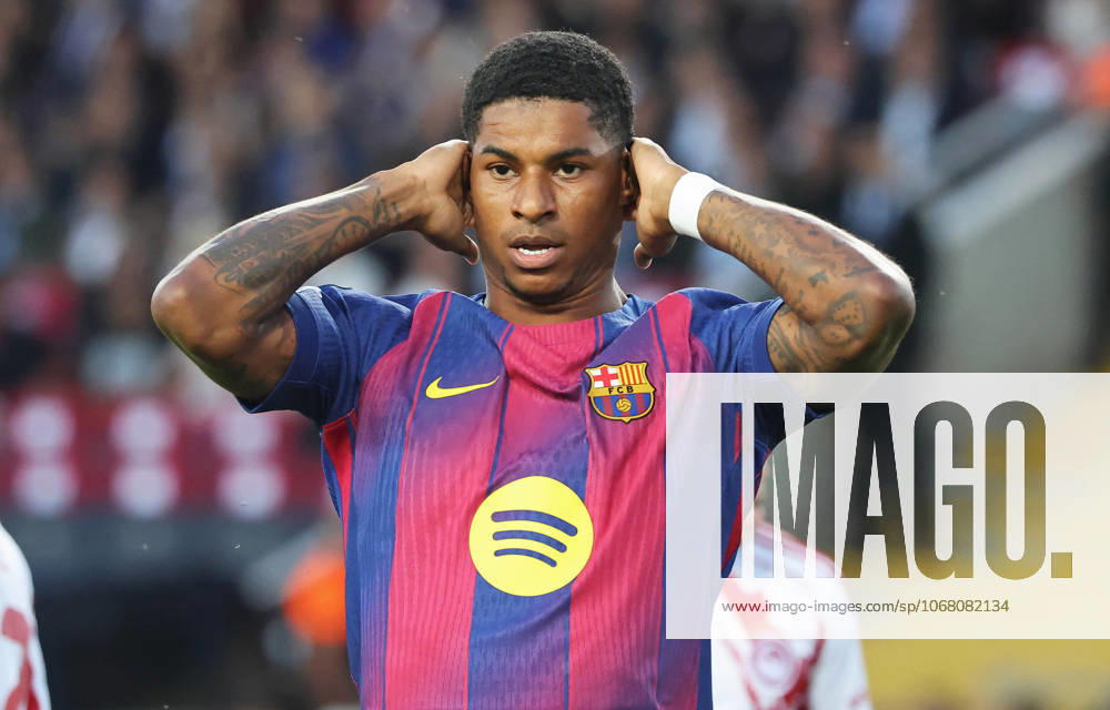 FC Barcelona, Barca v Olympiacos FC - UEFA Champions League 2025 26 League Phase MD3 Marcus Rashford plays during the match between FC Barcelona and Olympiacos FC, corresponding to Matchday 3 of the League phase of the UEFA Champions League, at the Lluis Companys Stadium in Barcelona, Spain, on October 21, 2025. Barcelona Barcelona Spain