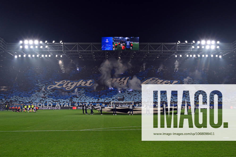 Bergamo, Lombardia: Atalanta s supporters during the UEFA Champions League soccer match between Atalanta BC and SK Slavia Praha at the Bergamo Stadium in Bergamo, Italy, 22 October 2025..ANSA MICHELE MARAVIGLIA. Soccer: Champions League; Atalanta-Slavia Praha - ZUMAa110 20251022_zaf_a110_101