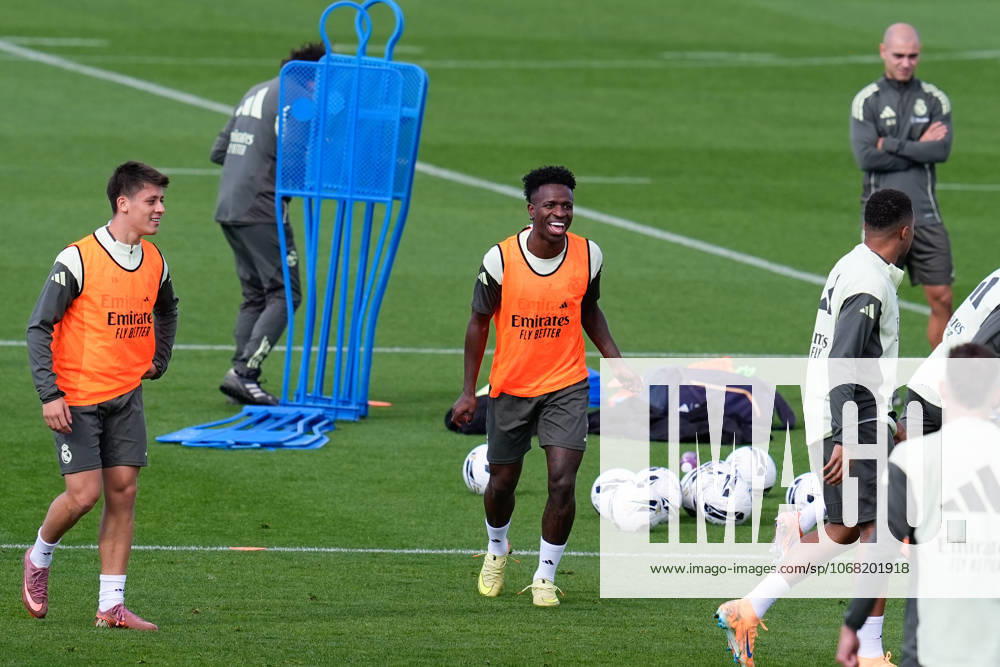 Vinicius Junior smiles during the Real Madrid training session ahead their upcoming Spanish League, LaLiga EA Sports, football match against FC Barcelona, Barca at Ciudad Deportiva Real Madrid on October 25, 2025, in Valdebebas, Madrid, Spain. Valdebebas Spain - ZUMAa181 20251025_zaa_a181_067