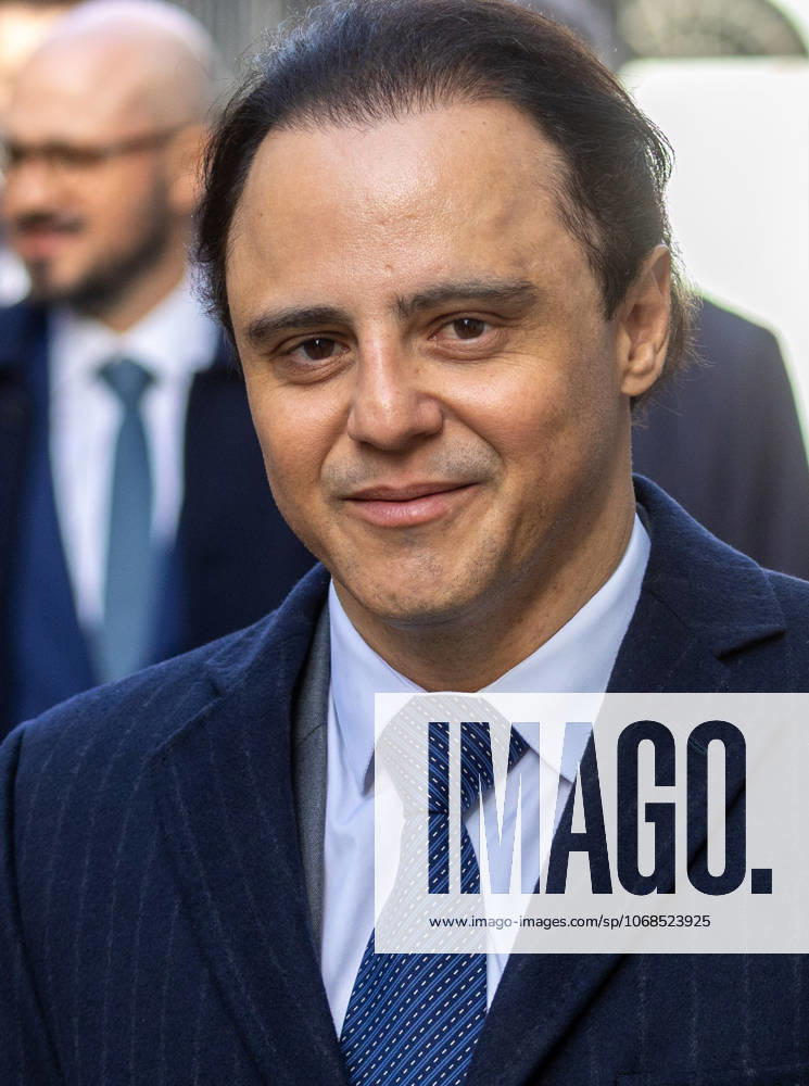 Brazilian Formula One driver FELIPE MASSA arrives at the Royal Courts Of Justice where he is taking legal action against Formula One Management Limited, the FIA and Bernie Ecclestone over the 2008 World Championship, WM, Weltmeisterschaft in which he lost out to Lewis Hamilton by a single point following the Crashgate scandal at that year s Singapore Grand Prix. London United Kingdom - ZUMAs262 20251030_zip_s262_001