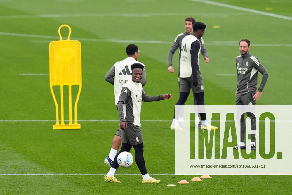 Vinicius Junior reacts during the training day of Real Madrid ahead the Spanish League, LaLiga EA Sports, football match against Valencia CF at Ciudad Deportiva Real Madrid on October 31, 2025, in Valdebebas, Madrid, Spain. Valdebebas Spain - ZUMAa181 20251031_zaa_a181_043