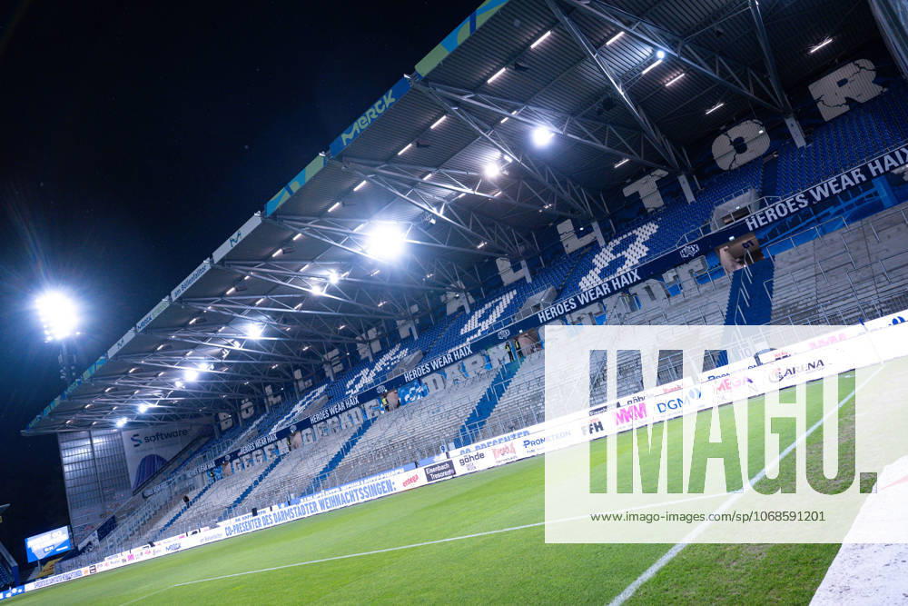 Fussball, 2. Bundesliga, 11. Spieltag Saison 2025 2026, SV Darmstadt 98 - DSC Arminia Bielefeld, MERCK-STADION AM BÖLLENFALLTOR, xRHR-FOTO TKx