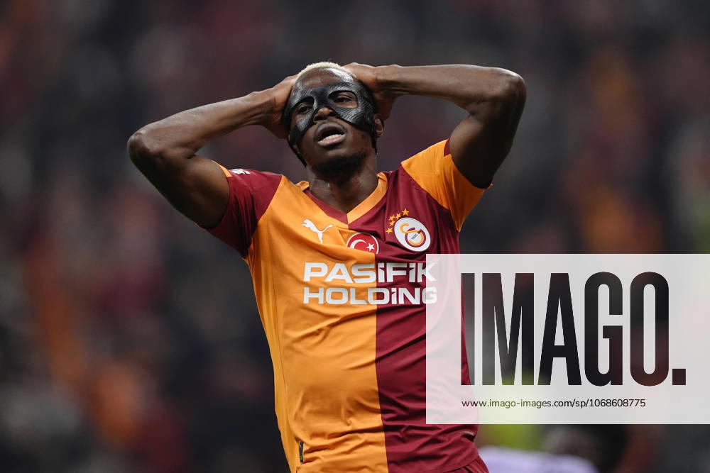 Galatasaray v Trabzonspor Turkish Super League Victor James Osimhen of Galatasaray SK reacts during the Turkish Super League match between Galatasaray and Trabzonspor at the Rems Park Stadium on November 1, 2025 in Istanbul, Turkey. (Photo by Gokhan Taner Middle East Images) Istanbul Istanbul Türkiye