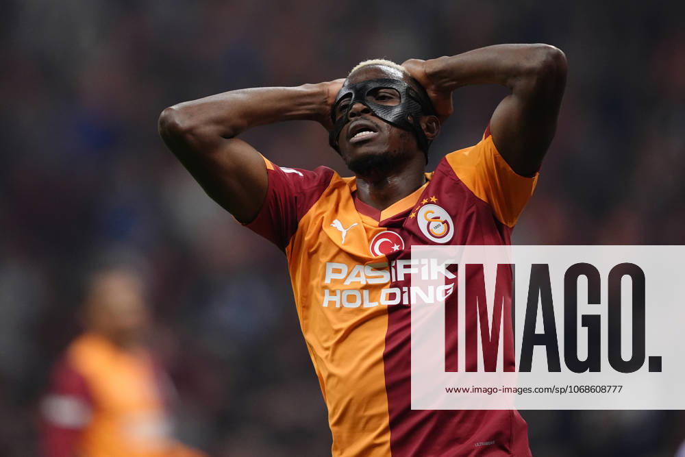 Galatasaray v Trabzonspor Turkish Super League Victor James Osimhen of Galatasaray SK reacts during the Turkish Super League match between Galatasaray and Trabzonspor at the Rems Park Stadium on November 1, 2025 in Istanbul, Turkey. (Photo by Gokhan Taner Middle East Images) Istanbul Istanbul Türkiye