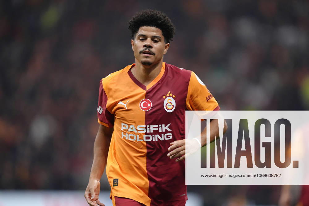 Galatasaray v Trabzonspor Turkish Super League Gabriel Davi Gomes Sara of Galatasaray SK is seen during the Turkish Super League match between Galatasaray and Trabzonspor at the Rems Park Stadium on November 1, 2025 in Istanbul, Turkey. (Photo by Gokhan Taner Middle East Images) Istanbul Istanbul Türkiye